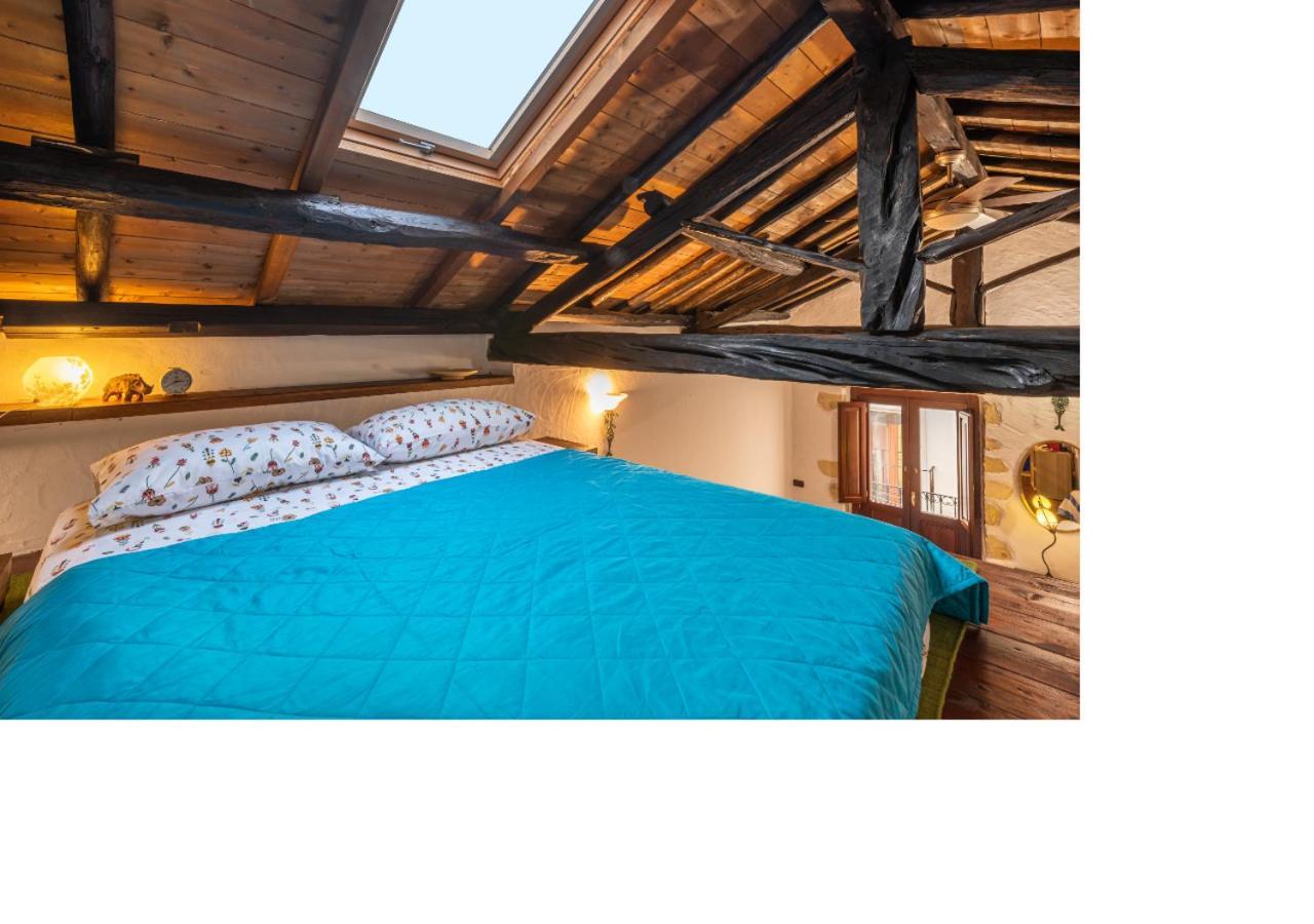 Oldtown Romantic Apartment 칼리아리 외부 사진
