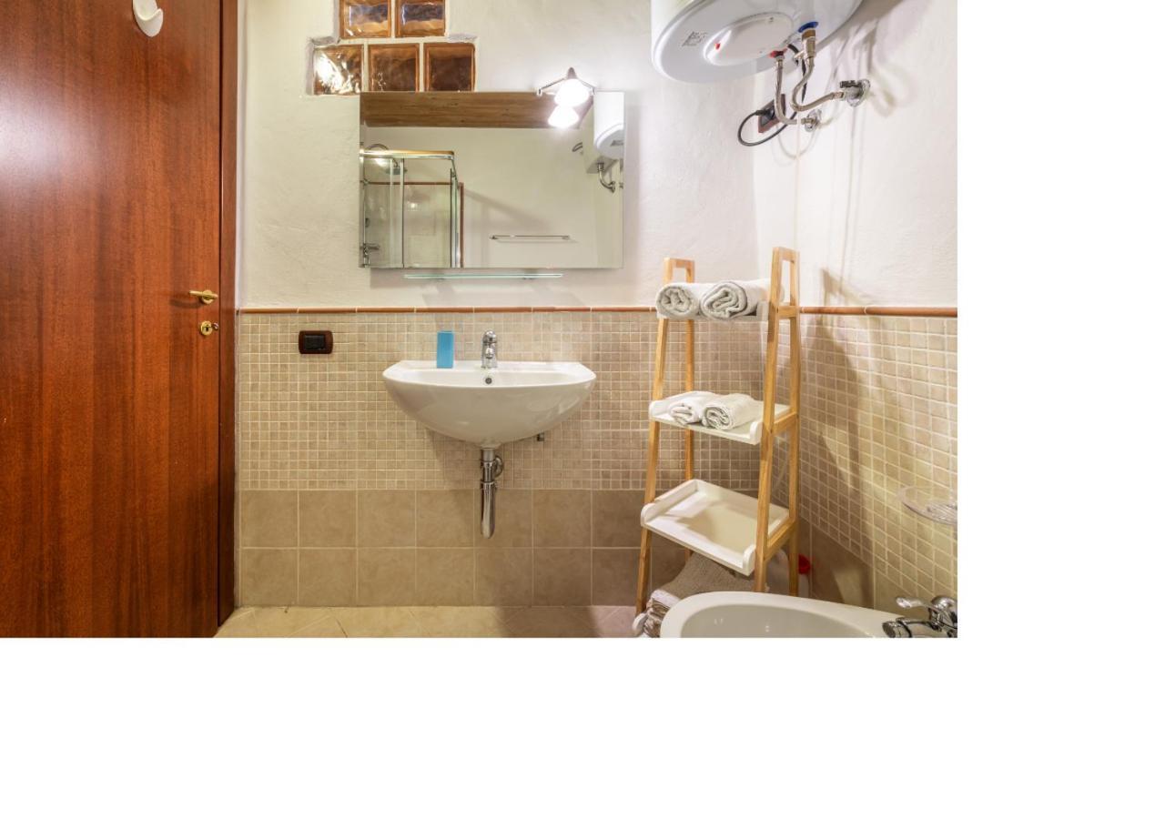 Oldtown Romantic Apartment 칼리아리 외부 사진